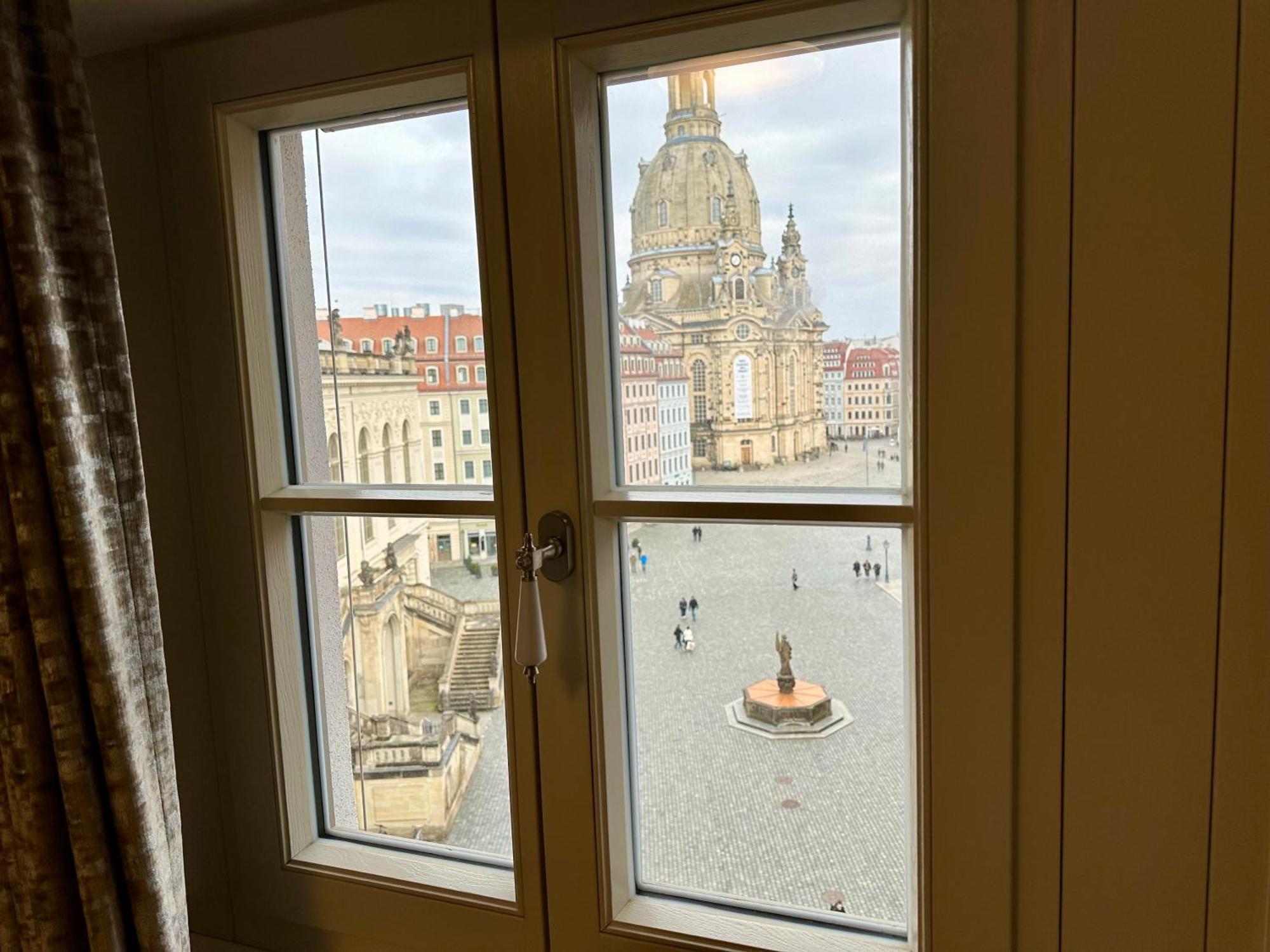 Exklusives Apartment Mit Einmaligem Blick Zur Frauenkirche - Parkplatz Kostenfrei Drážďany Exteriér fotografie
